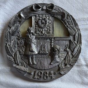 Michael Ricker signed pewter 1984 Southern Christmas collector's plate EUC